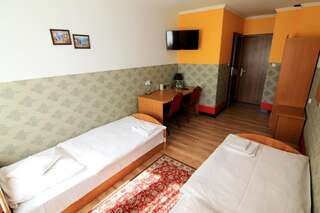 Отель FusGym Resort Ожарув-Мазовецкий Двухместный номер с 2 отдельными кроватями-14